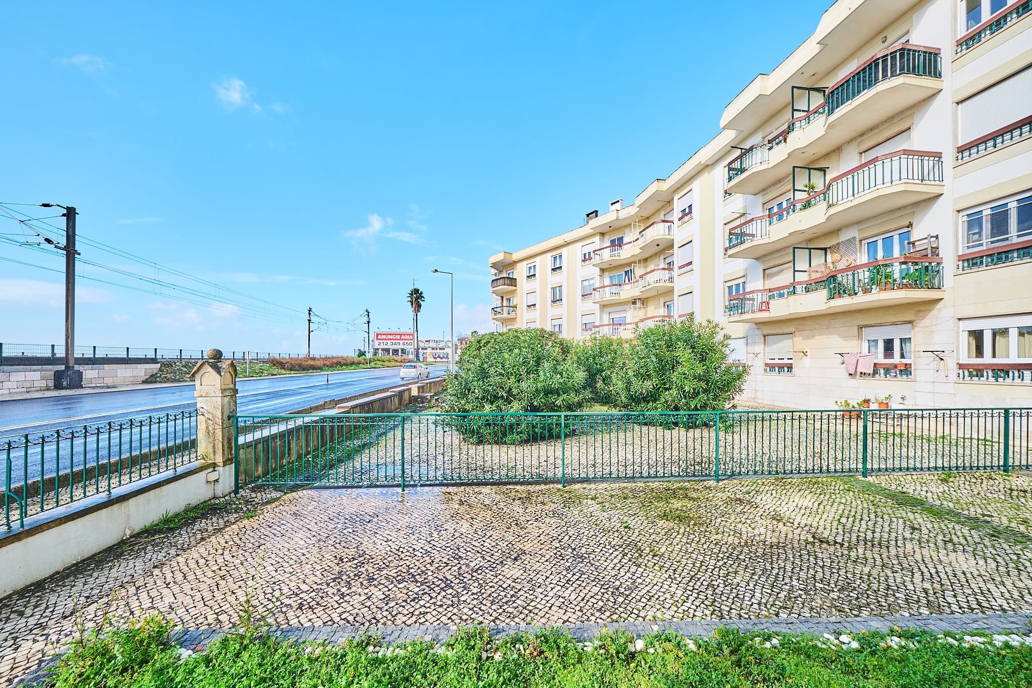 Prédio Comercial Exclusivo - Thumbnail 16