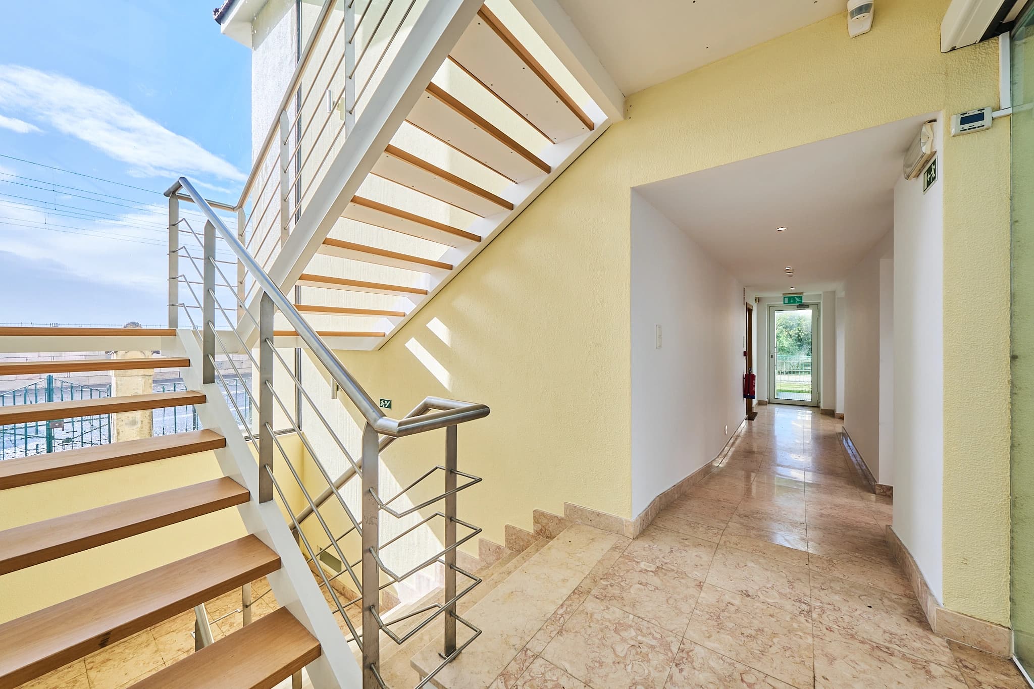 Prédio Comercial Exclusivo - Thumbnail 19