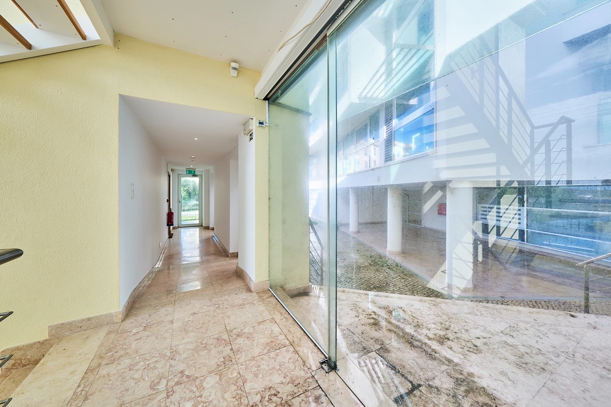 Prédio Comercial Exclusivo - Thumbnail 20