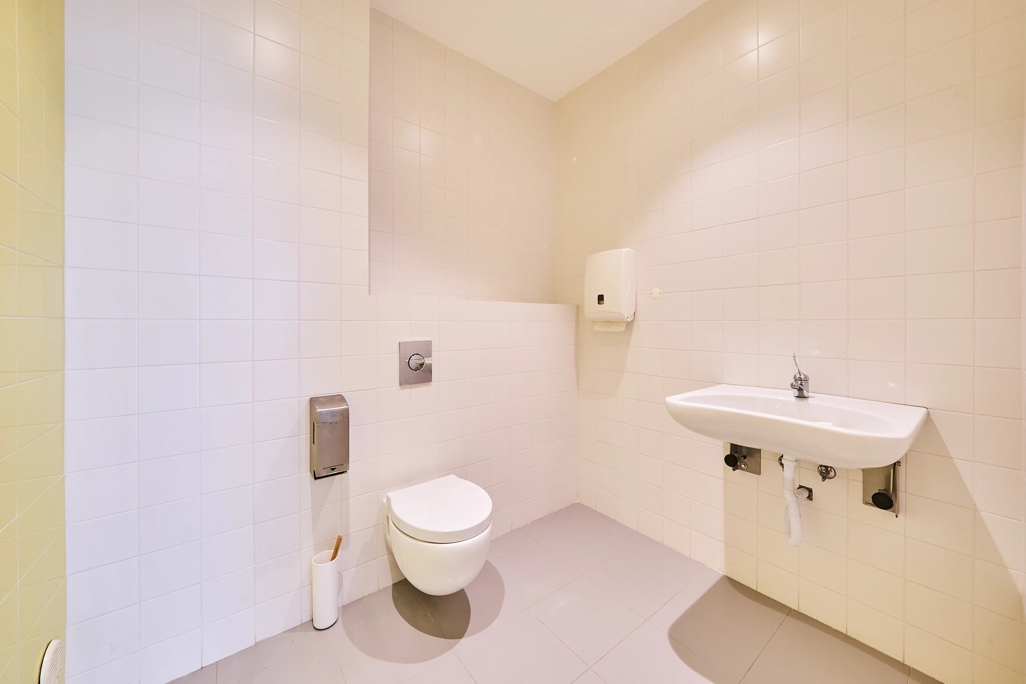 Prédio Comercial Exclusivo - Thumbnail 32