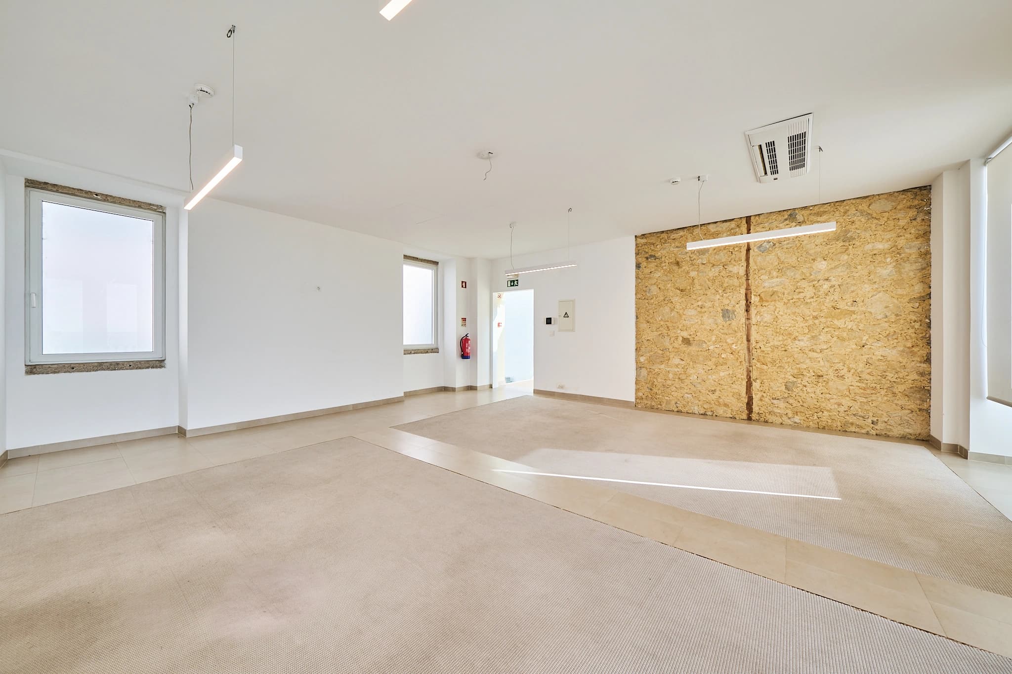 Prédio Comercial Exclusivo - Thumbnail 5