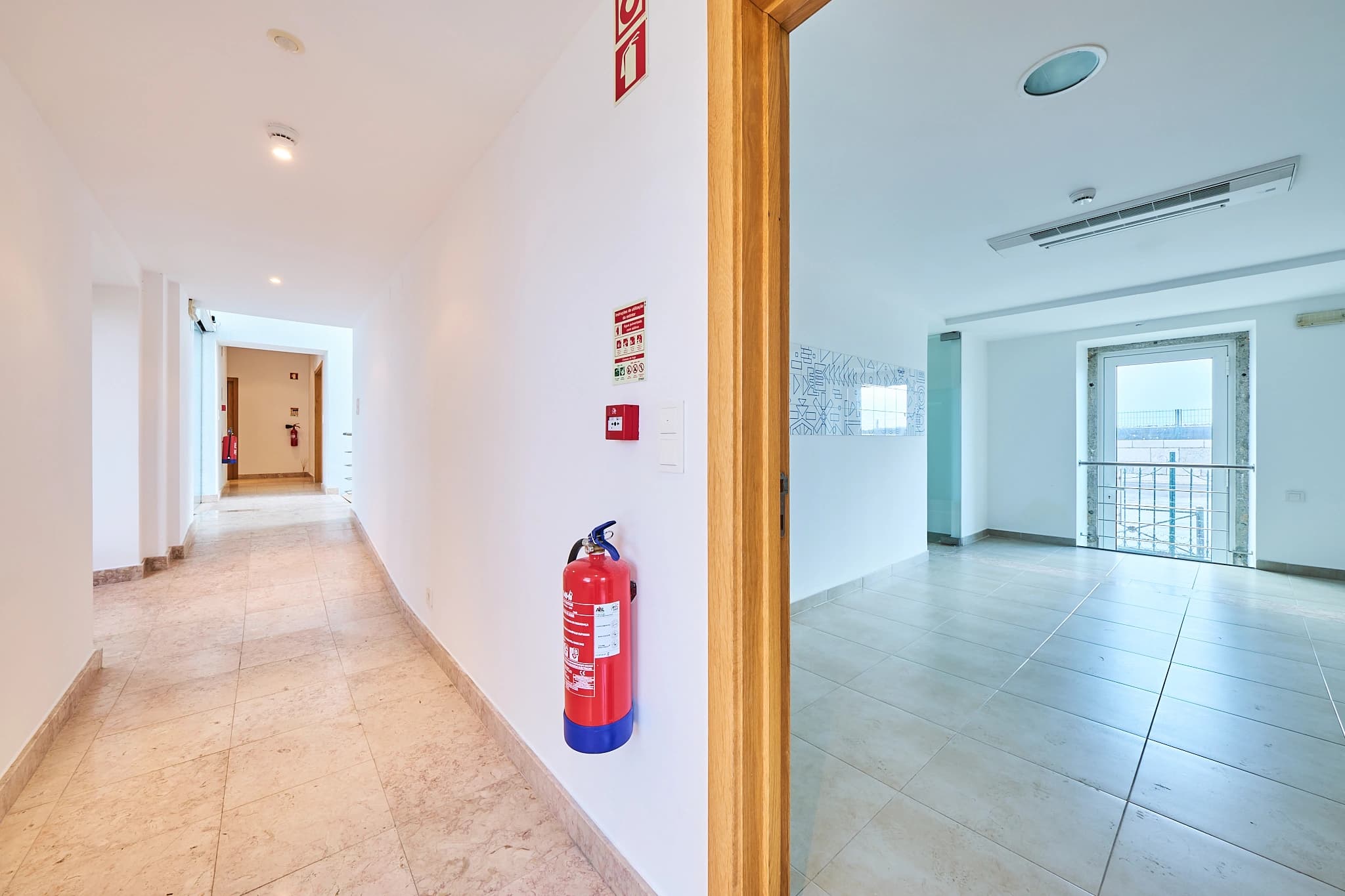 Prédio Comercial Exclusivo - Thumbnail 7